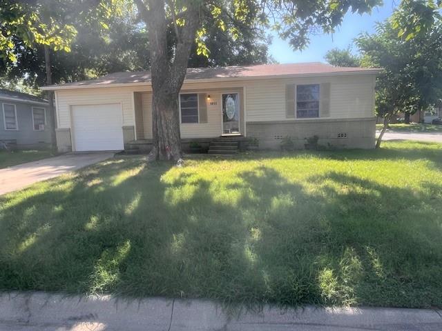 Foto principal - 1815 Mercedes Rd