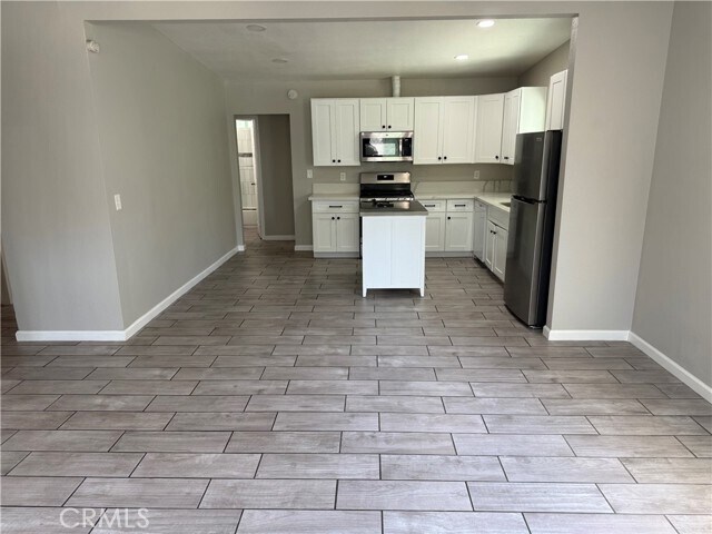 Foto del edificio - 430 E Arrow Hwy