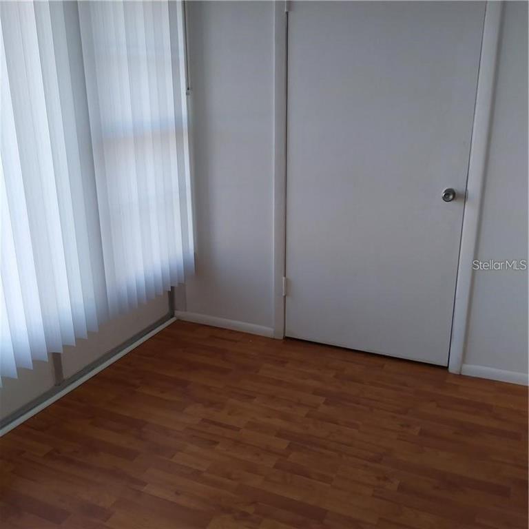 Foto del edificio - 333 N Lake Howard Dr