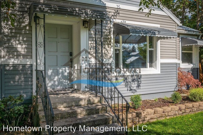 Foto del edificio - 3 br, 1 bath House - 1807 E Lakeside Ave