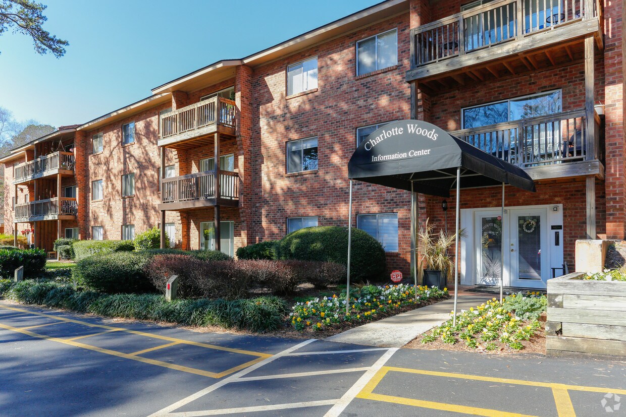 Charlotte Woods Apartments Charlotte, NC