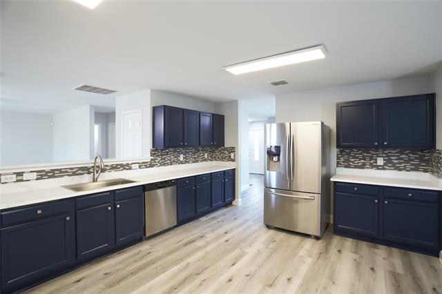 Foto del edificio - 1327 Shelborn Dr