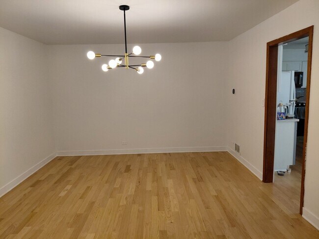 Foto del edificio - 530 Eagle Ridge Ln