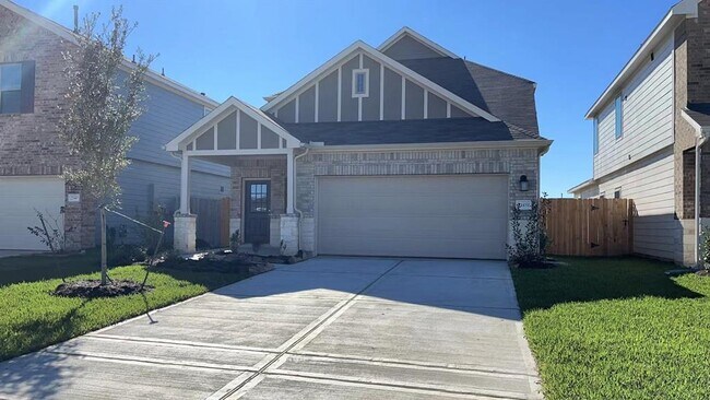 Building Photo - 21451 Holly Heights Rd