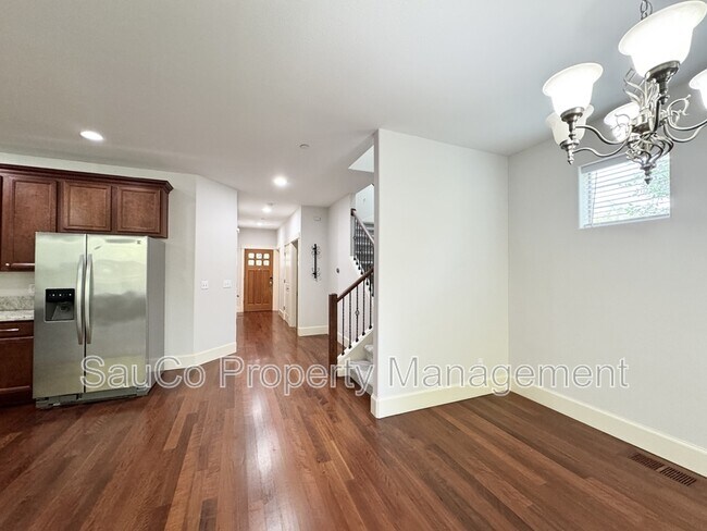 Foto del edificio - 11347 NW Kimble Ct