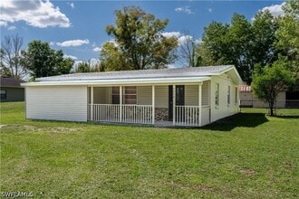 Building Photo - 2352 Sunnyview Dr