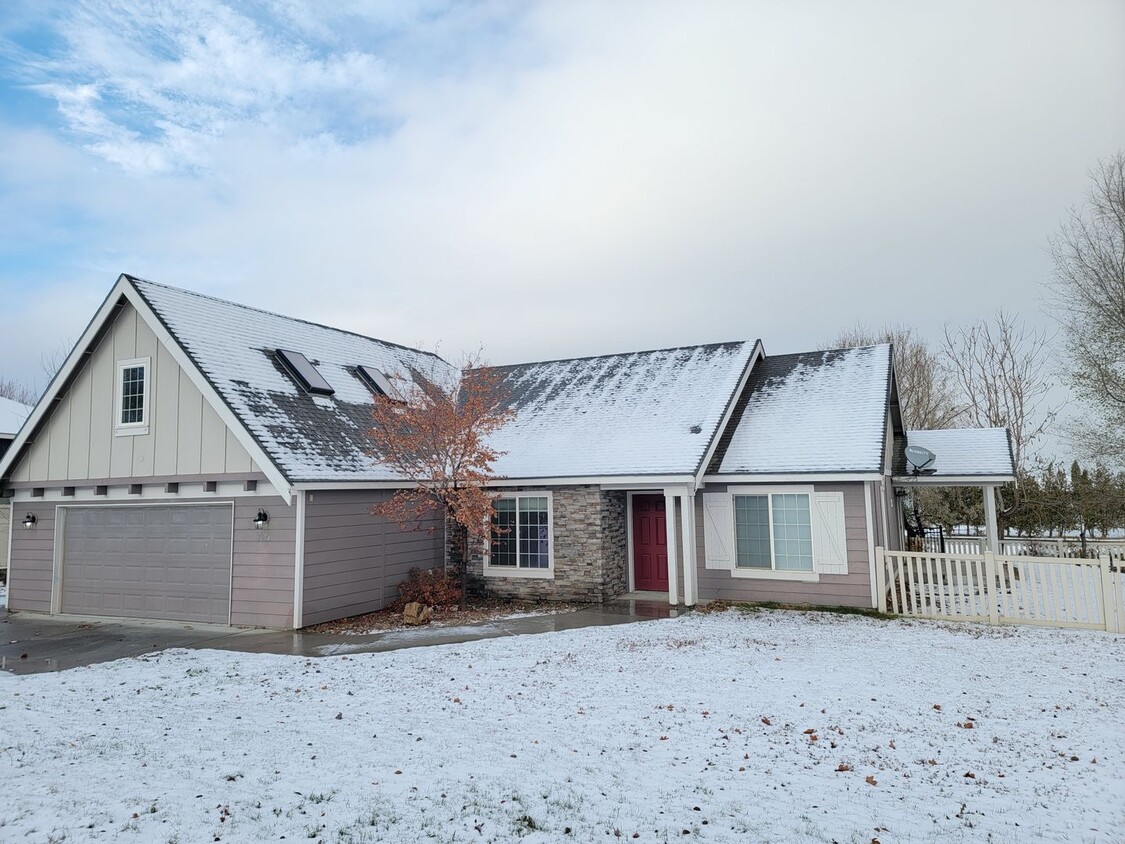 Foto principal - Freshly Updated Rambler in West Richland