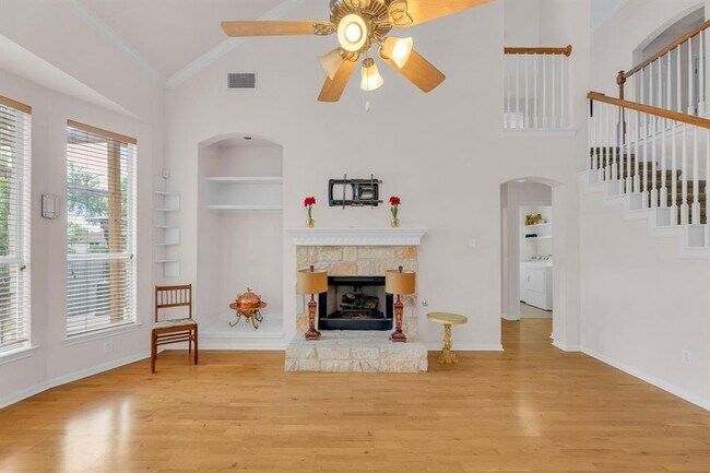 Building Photo - 1620 Maize Bend Dr