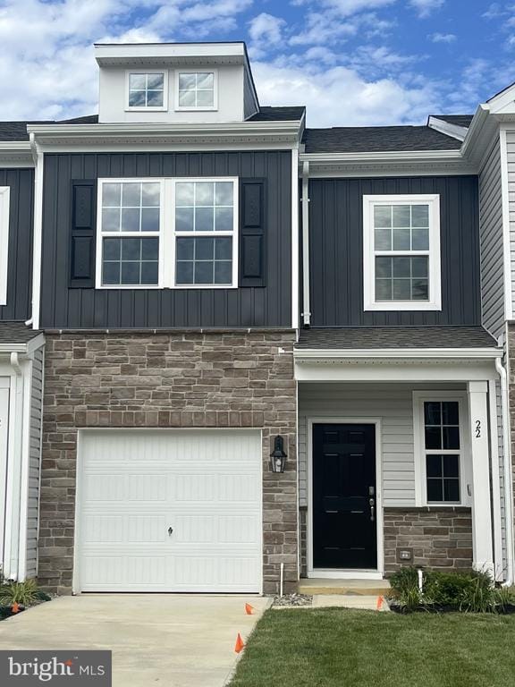 Building Photo - 22 Whaler Dr
