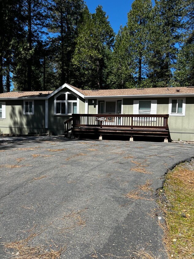 Primary Photo - Pioneer Home