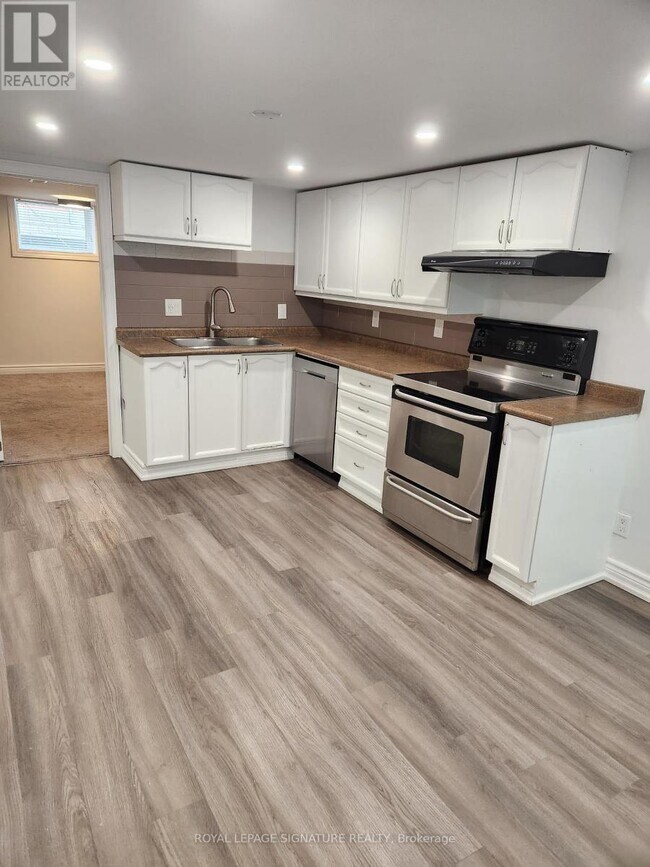 Photo du bâtiment - 43 McIntyre Crescent