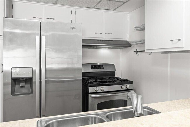 Foto del edificio - 7707 Watson St