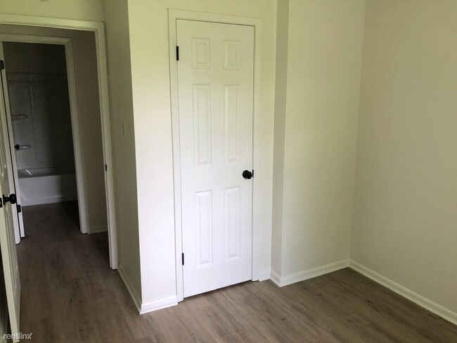 Foto del edificio - 3 br, 1.5 bath House - 2719 E Angela Cir