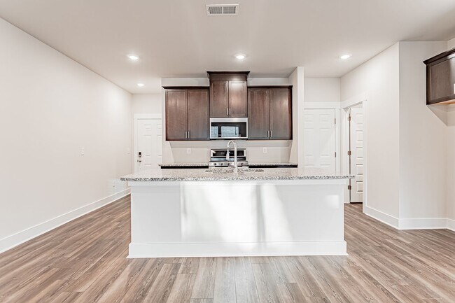 Building Photo - Price Improvement! 3 Bedroom 2.5 Bathroom ...