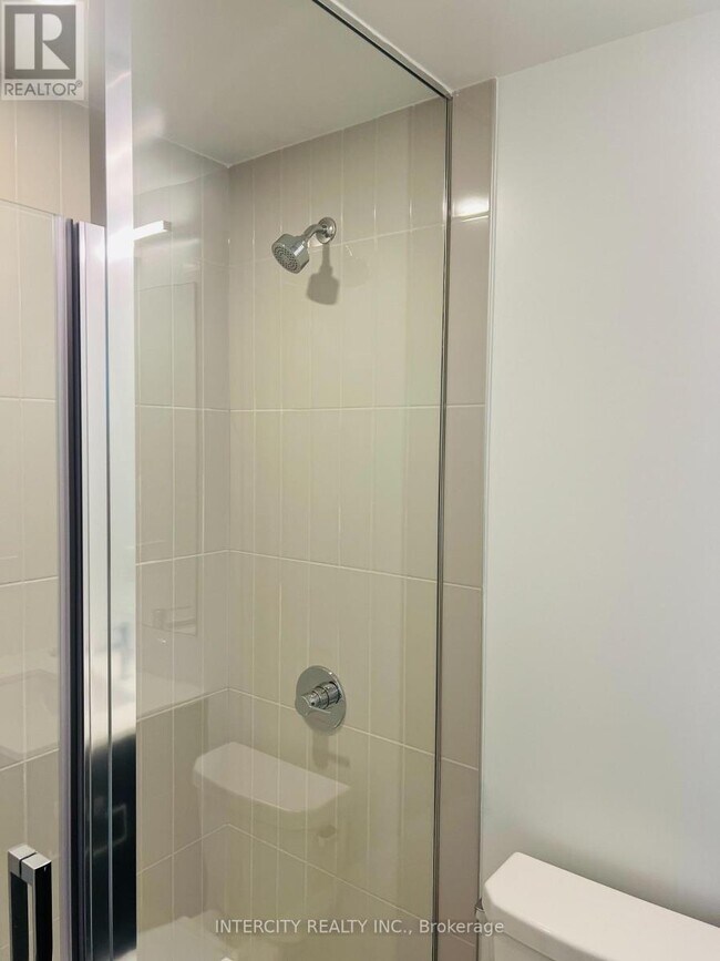 Photo du bâtiment - 15 Skyridge Dr