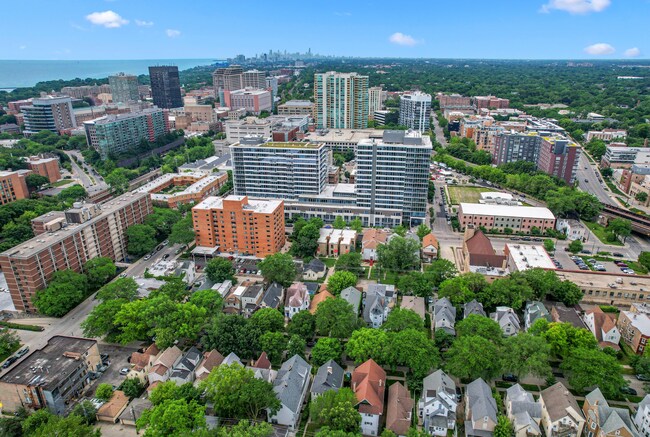 Foto del edificio - 1029 Garnett Pl