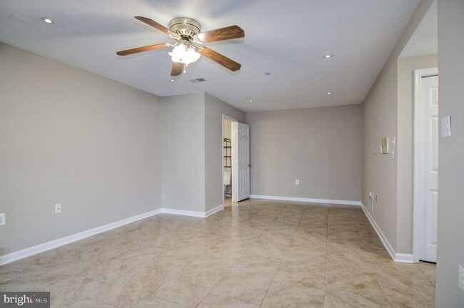 Building Photo - 11236 Stagestone Way