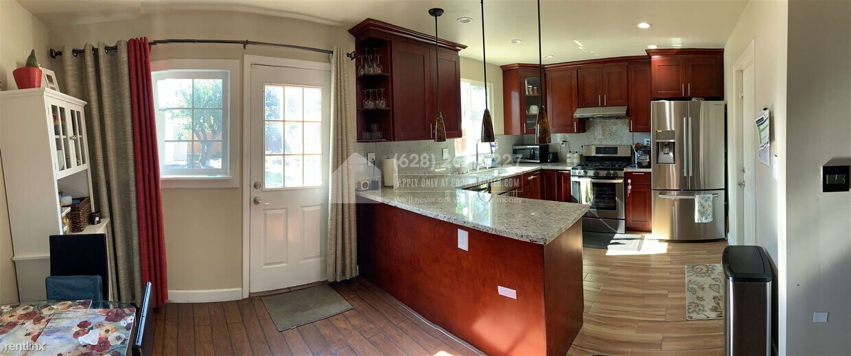Primary Photo - 3 br, 1 bath House - 1936 Shoreview Ave -
