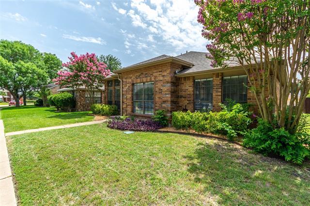 Building Photo - 7817 Vienna Dr