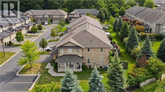 Building Photo - 441 Stonehenge Dr