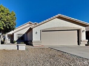 Building Photo - 9126 W Serrano St