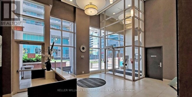 Building Photo - 25 Town Centre Court