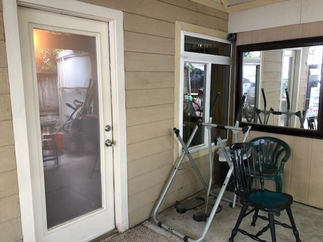 Foto del edificio - 824 W 17th St