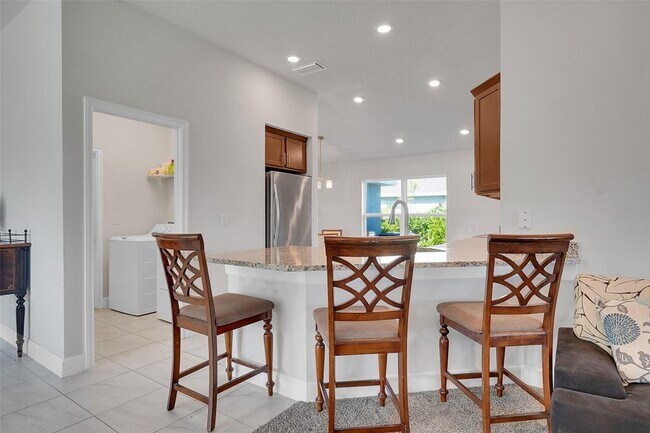 Foto del edificio - 8600 Merano Ave