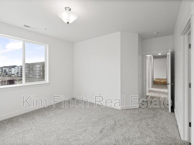 Foto del edificio - 4126 W 1530 N