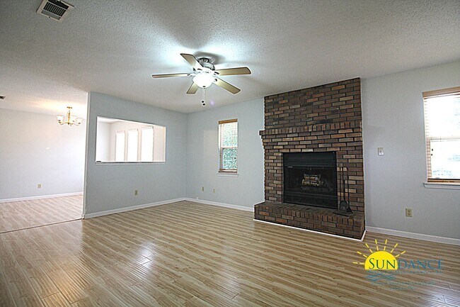 Foto del edificio - Adorable Home Near Hurlburt Field