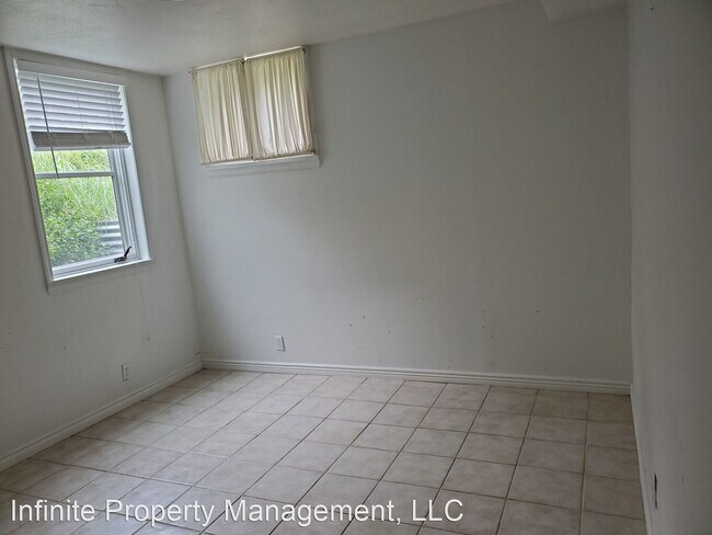 Building Photo - 1 br, 1 bath House - 903 W Curtiss Street