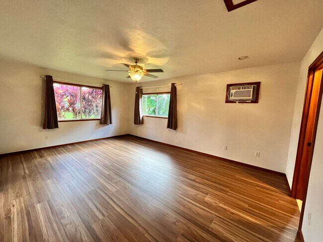 Building Photo - 2 Bedroom 2 Bathroom ~ Hawaiian Paradise Park