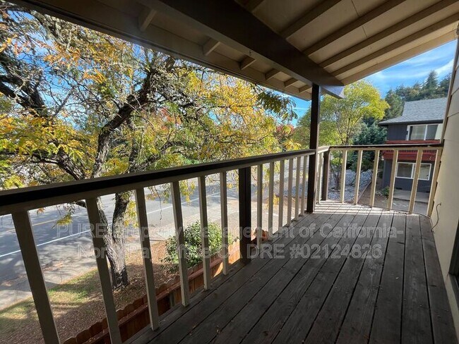 Foto del edificio - 2000 S Dora St