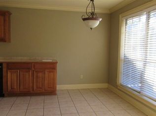 Foto del edificio - 6001 Ivy Cove