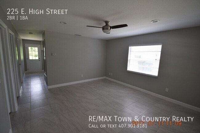 Building Photo - Oviedo Rental Duplex