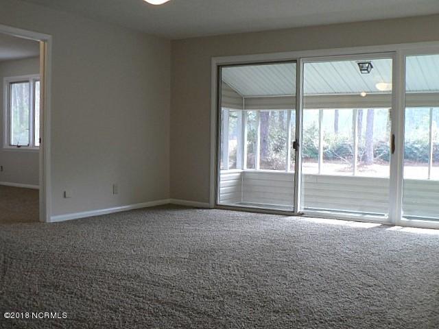 Building Photo - 228 Star Hill Dr