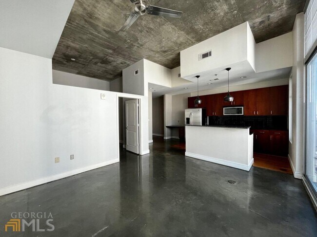 Building Photo - 44 Peachtree Pl NW