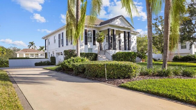 Foto del edificio - 4921 Lyford Cay Rd