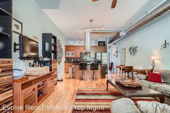 Building Photo - 1 br, 1 bath House - 7525 E 1st Pl #1103