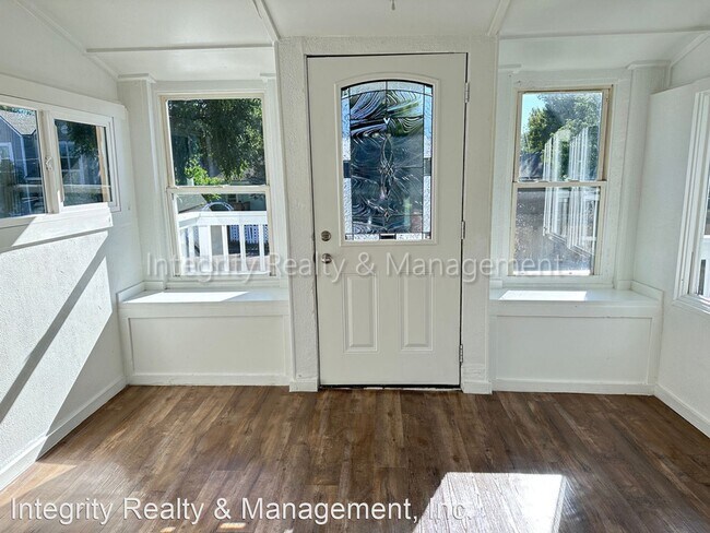 Foto del edificio - 2 br, 1 bath House - 1415 Valentia St Unit A