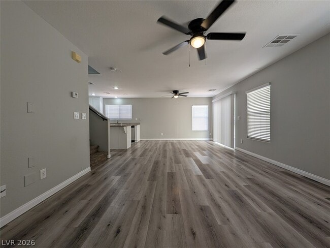 Building Photo - 134 E Cosmos Ct