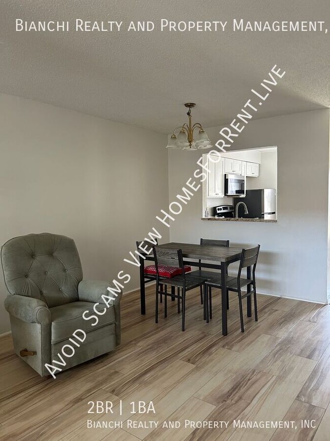 Foto del edificio - 13829 Mission Oaks Blvd