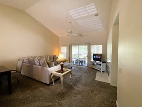 Building Photo - 2950 Cottage Grove Ct