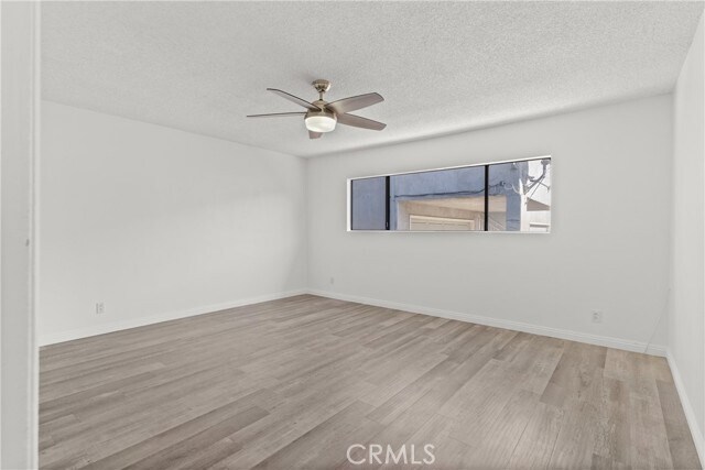 Foto del edificio - 4121 W 147th St