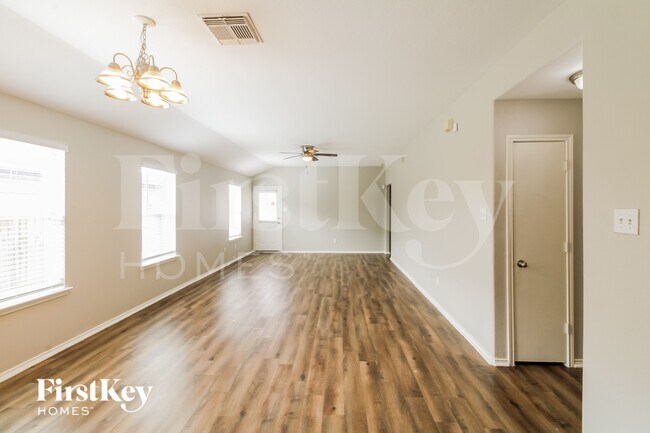 Foto del edificio - 3519 Apache Meadows Drive