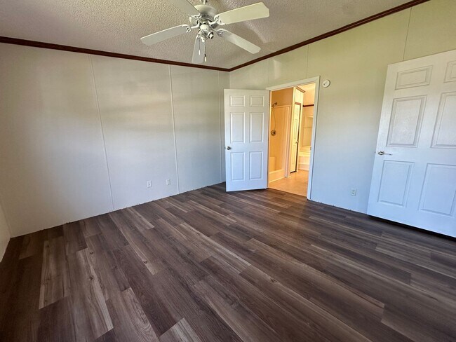 Foto del edificio - Welcome Home to Country Living!