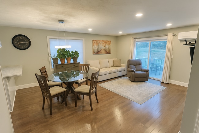 Foto del edificio - 16 Sugar Maple Ln