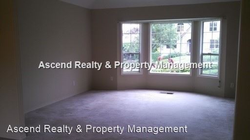 Building Photo - 4 br, 2.5 bath House - 29799 SW Camelot St