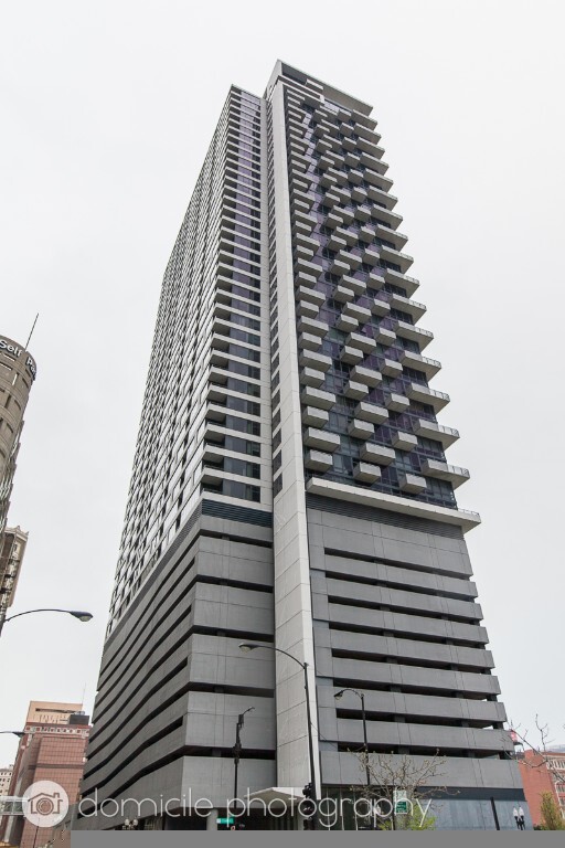 235 W Van Buren St, Chicago, IL 60607 Condo for Rent in Chicago, IL