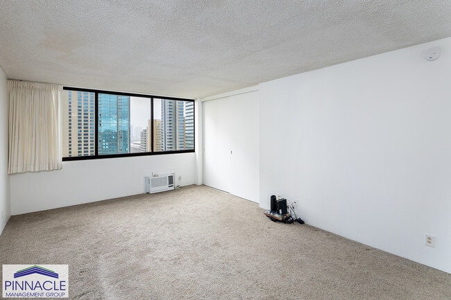 Building Photo - 1255 Nuuanu Ave